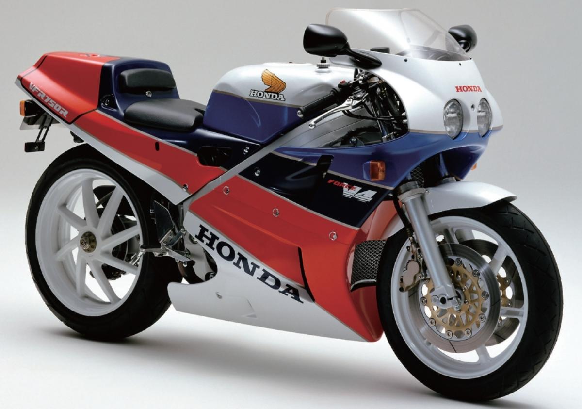 Honda launches refresh project to keep VFR750R RC30 in | Visordown